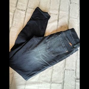 Inc. skinny leg Jean.